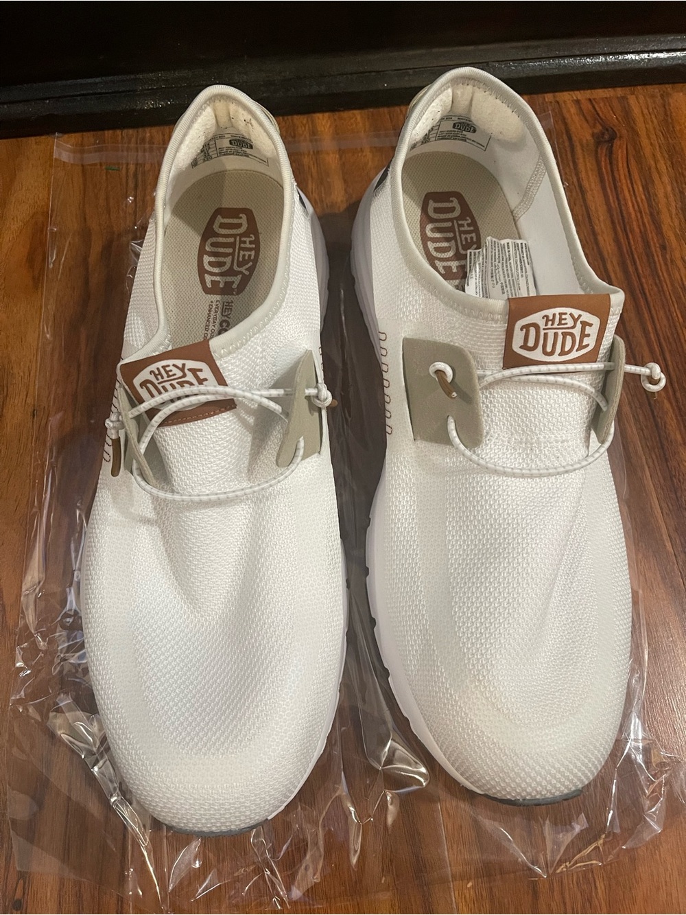 Hey Dude Men's US Size 14 White ( 45420-94s) Slip-On Canvas Sneakers tan Accents